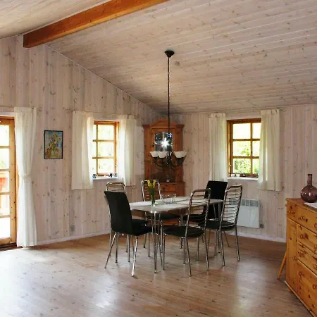 Three-bedroom Holiday In 13 Holiday home Fjerritslev